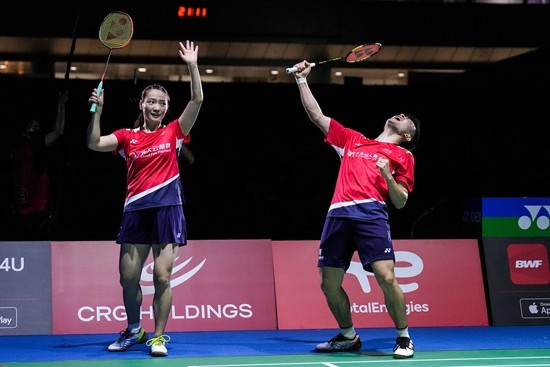 在社媒的长 在社媒的长